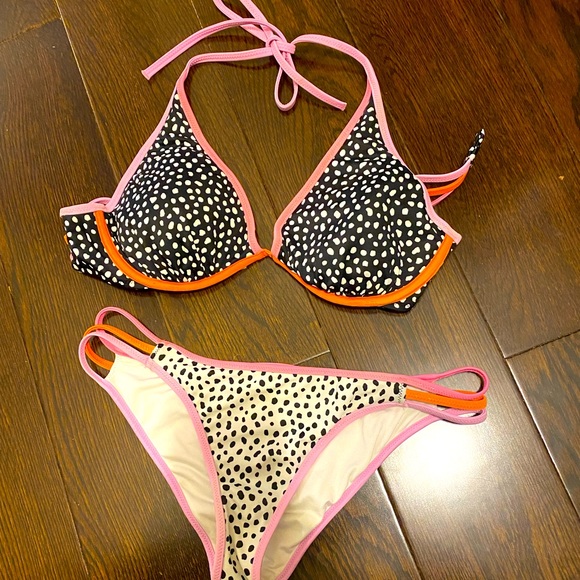 Victoria’s Secret dot halter bikini - Picture 1 of 3